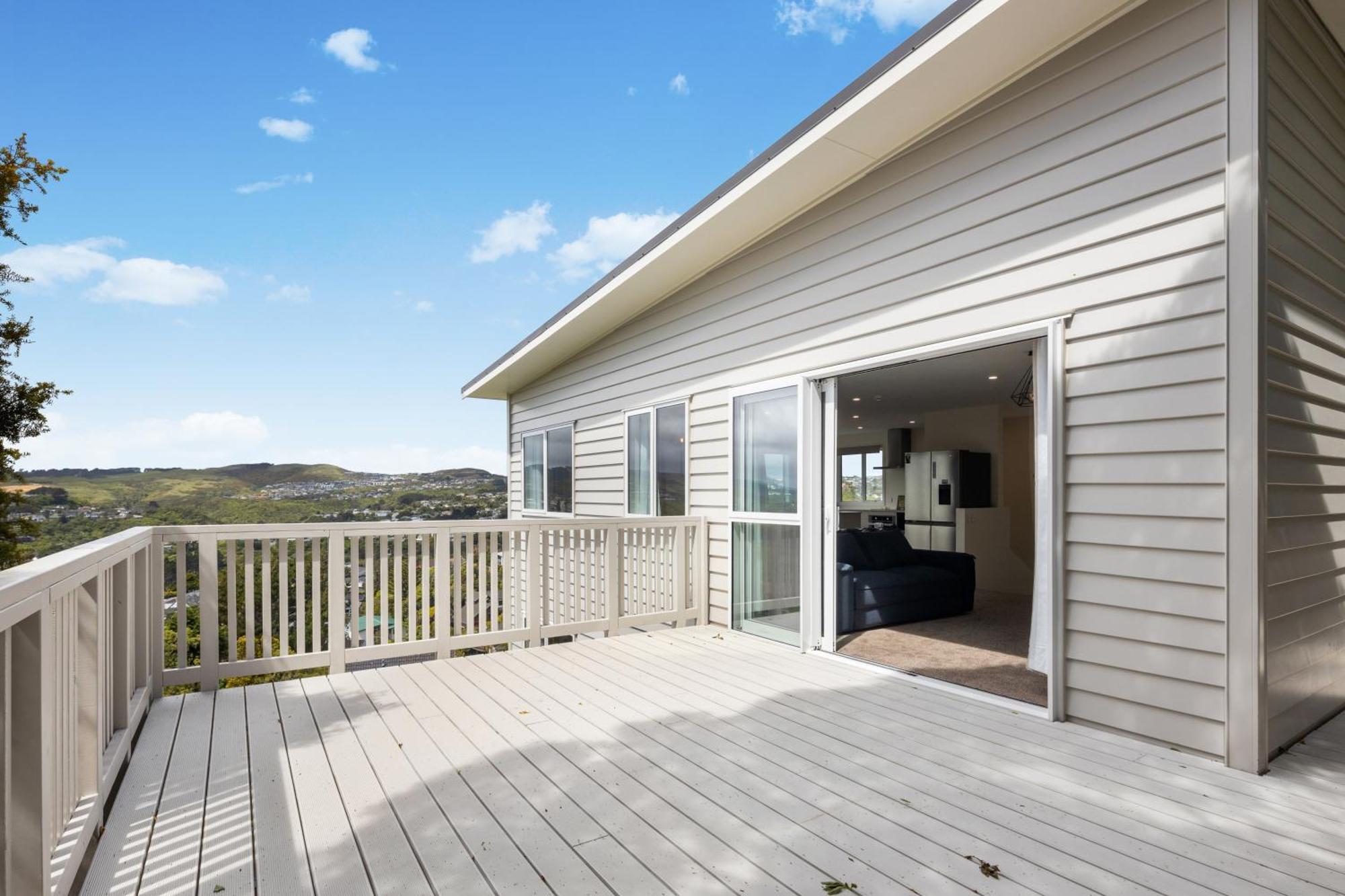Stunning View, Privacy, Close To Ferry & Brand-New Wellington Exterior photo