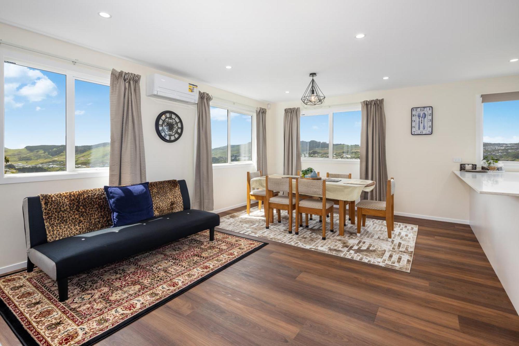 Stunning View, Privacy, Close To Ferry & Brand-New Wellington Exterior photo